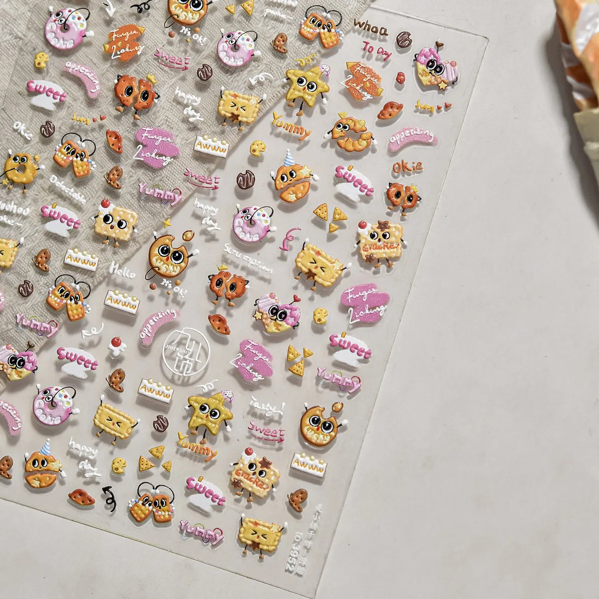 Cute Animal Face 5D Nail Art Stickers Cartoon Cat Bunny Dog Mouse Kawaii Expressions Simple Self Adhesive Manicure Decal DIY