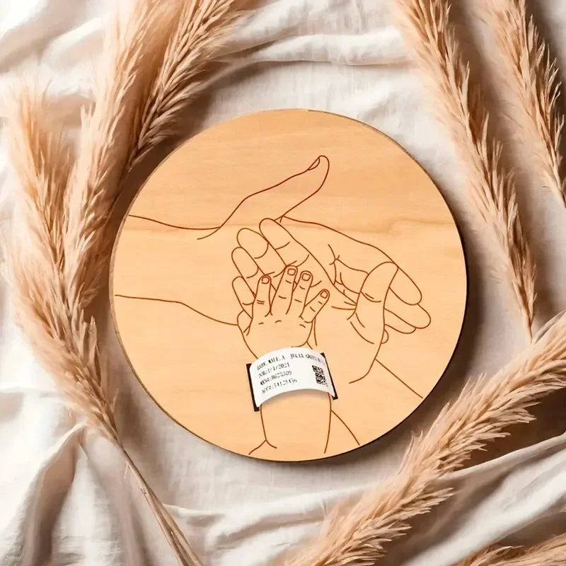 Wooden Baby Birth Hospital Commemorative Plaque Circular Carved Newborn Collection Photography Accessories Baby shower Gift ﻿