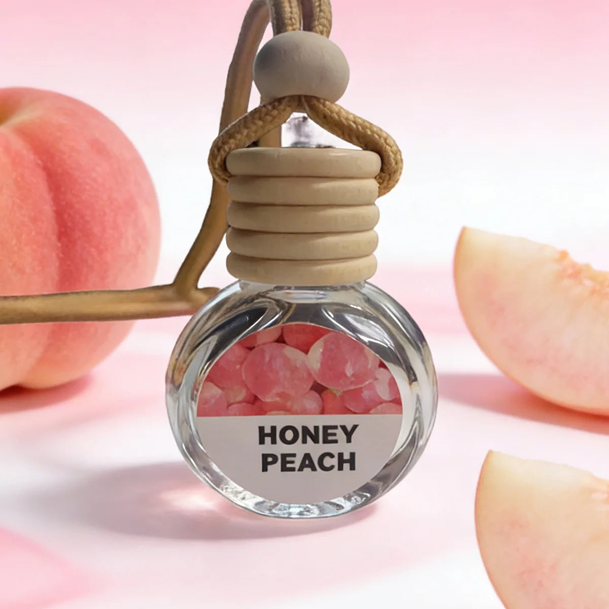 Car air freshener essential oil, provides a long-lasting fragrance to your car, one bottle lasts for 180 days
