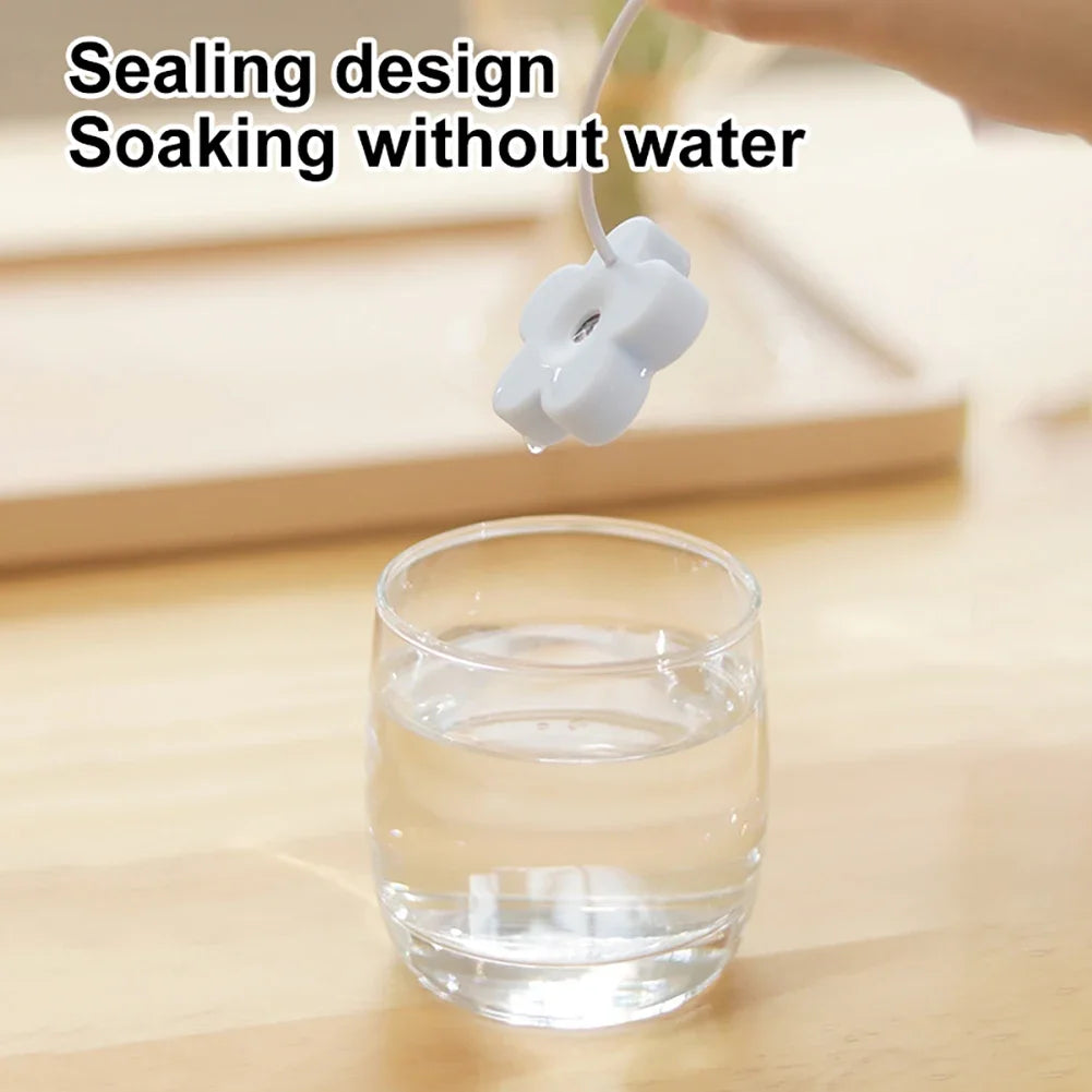 Portable Aromatherapy Humidifiers DC 5V 1A Mini Aromatherapy Humidifiers Diffusers Timed Mute Mist Maker Sprayer for Home Office