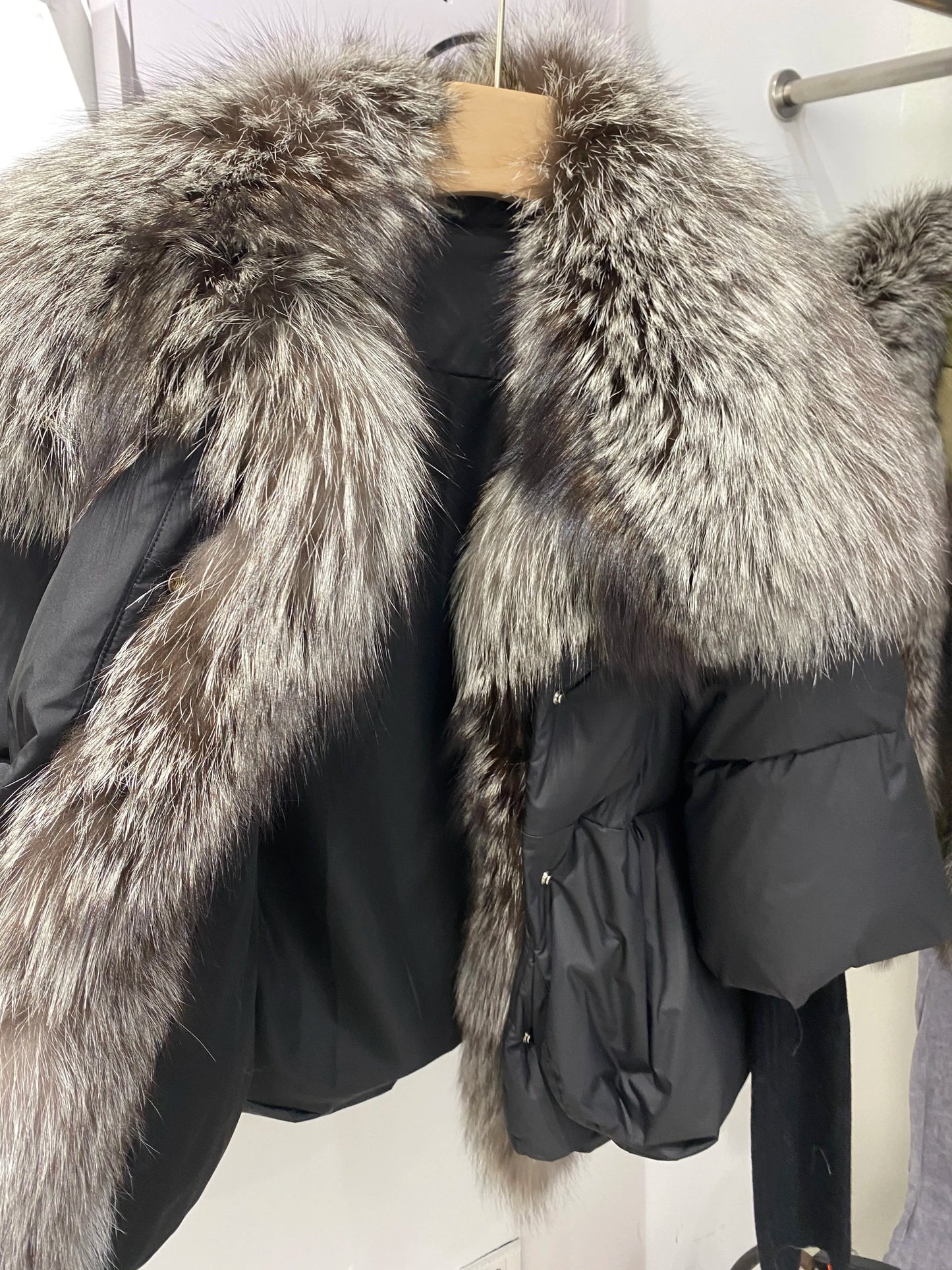 2024 Winter Women Warm Coat Oversized Real Fox Fur Collar Thick Luxury Outerwear New Fashion 90% Goose Down Jacket