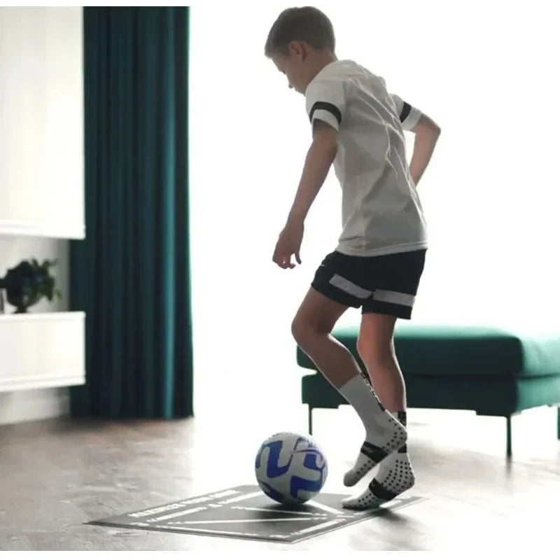 Patvarus neslystantis futbolo treniruočių kilimėlis Sulankstomas kilimėlis driblingo futbolo treniruočių kilimėlis vaikų futbolo vidaus įranga