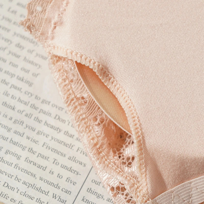Lace Flower Suspender Top for Women Sexy Hollow Skin-friendly Solid Color Removable Pad Wireless Bra