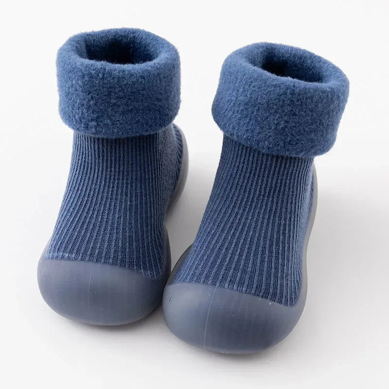Baby Winter Booties Non-Slip Soft Sole Shoes with Cotton Socks Warm Fleece-Lined Infant First Walkers for Boys Girls 0-4T