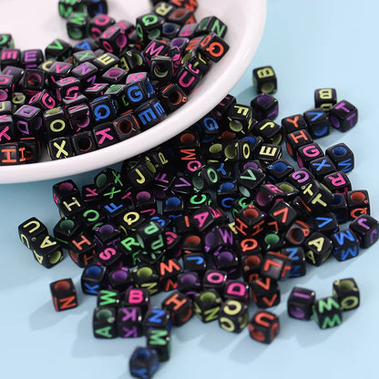Hot! 100Pcs/Lot 6mm Mixed Many Kinds Acrylic Cube Square Number&Alphabet Letter Beads for Bracelet Necklace Jewelry Making DIY