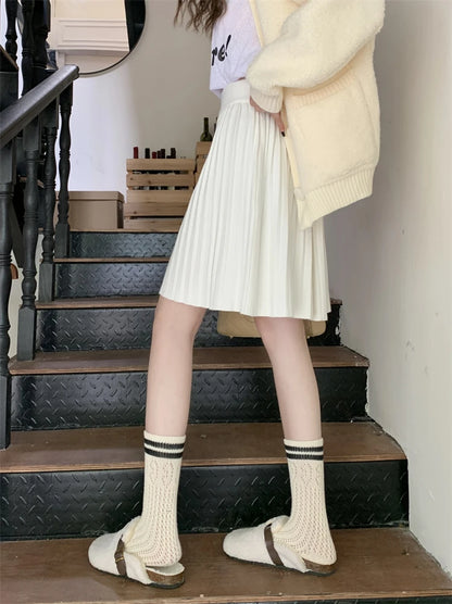 White Knitted Pleated Skirt Women Autumn Winter 2025 New High Waist Mini Skirt Lady's Fashion Korean Solid Women's Short Skirts