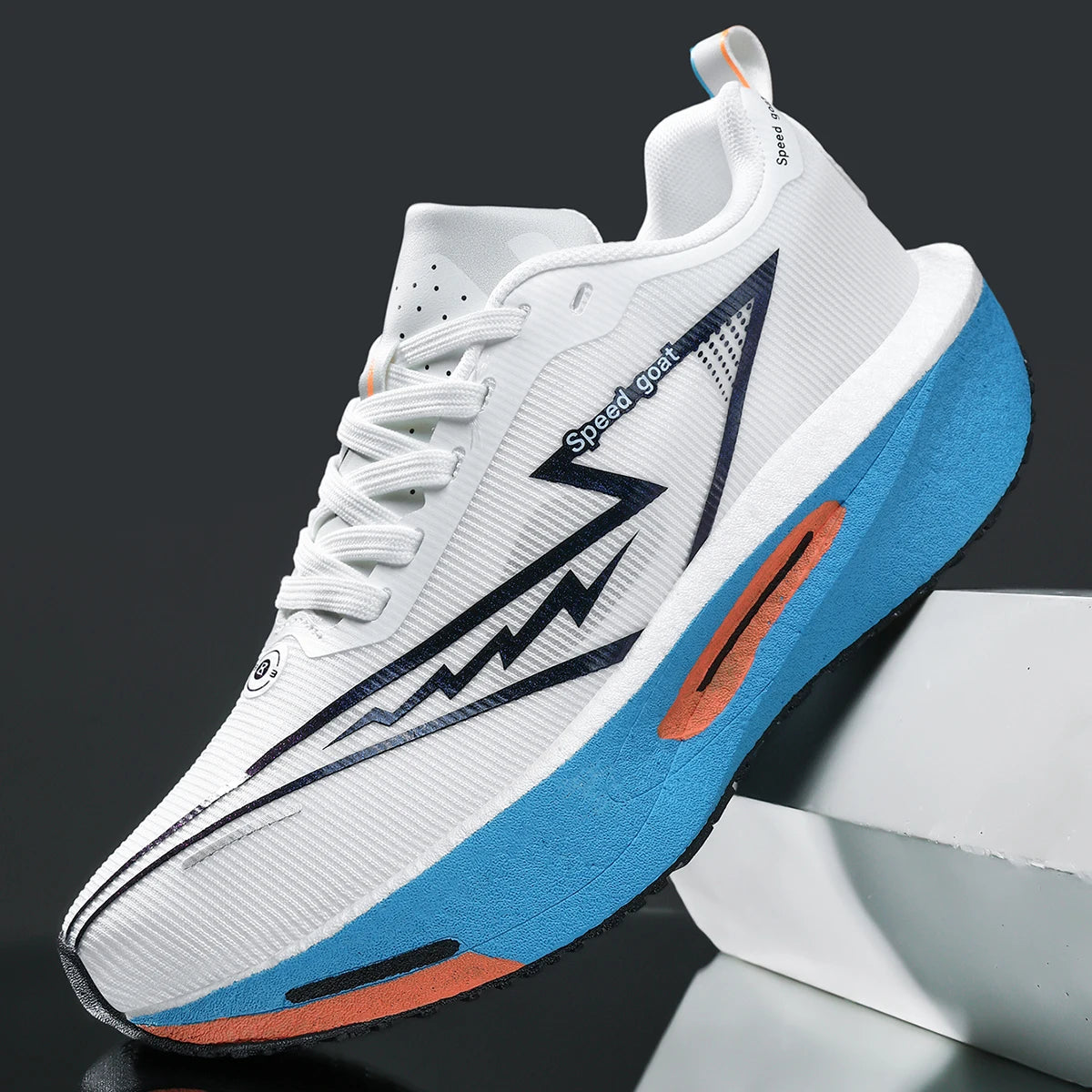 New Four-Season Versatile Non-Slip Shock-Absorbing Technology Carbon Plate Sports Casual Shoes Running Shoes Fitness Shoes Unise