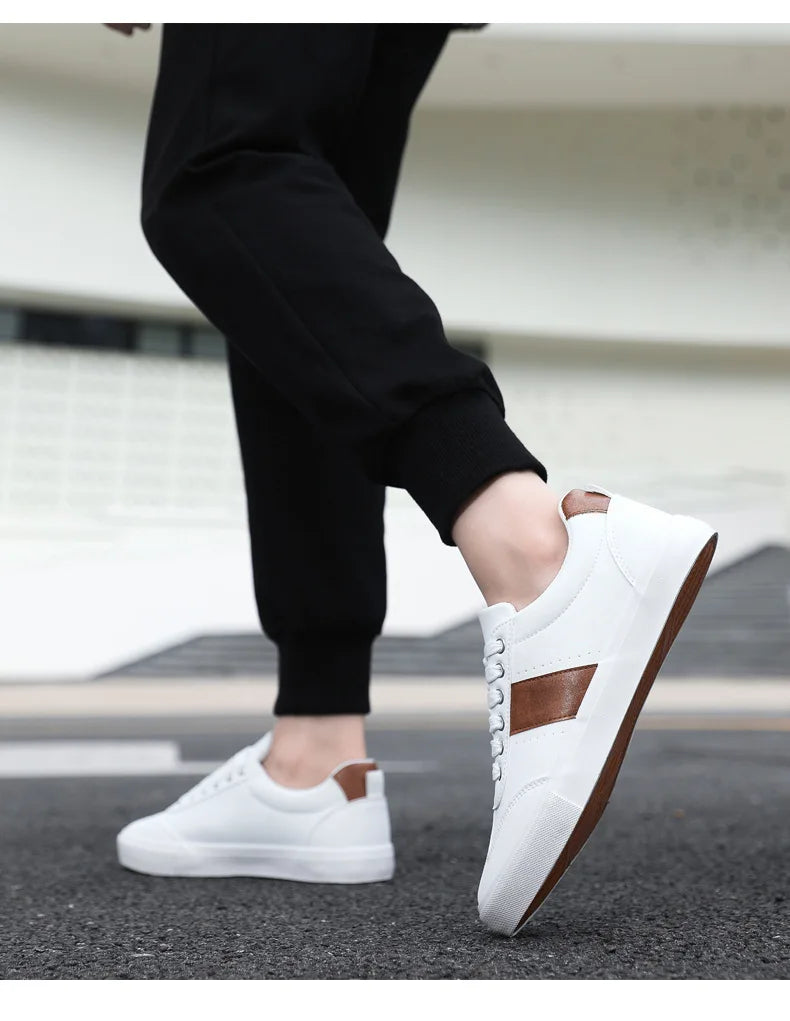 Sneakers Men 2026 Spring Board Shoes Men's Casual Shoes Breathable Student Casual Shoe Low Cut Color Blocked Men's Shoes