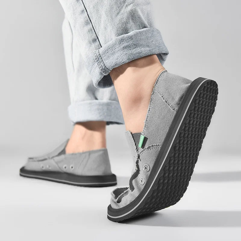 2025 New Spring Handmade Canvas Casual Men Shoes Design Fashion Sneakers Man Loafers Breathable Low Top Flat Shoes Soft Driving