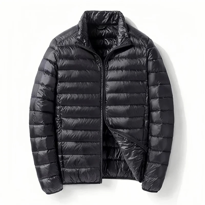 Men White Duck Down Jacket Warm Hooded Ultra Lightweight Packable Coat Winter Water and Wind-Resistant Breathable Down Jacket