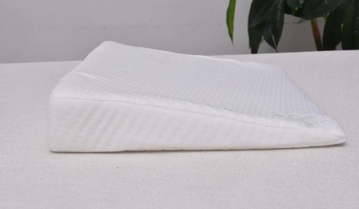 Baby Kawaii Anti Spitting Milk Slope Cushion Pillow Newborn Memory Pillow Lightweight, Breathable Non slip Baby Pillow