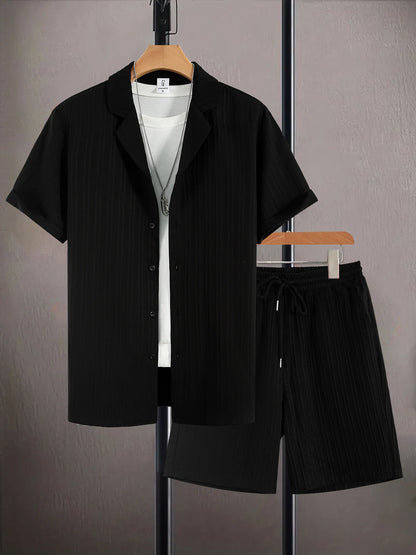 Men's Sophisticated Pleated Set Khaki Textured Cuban Collar Shirt & Elastic Waist Shorts 2 Piece Commute Outfit