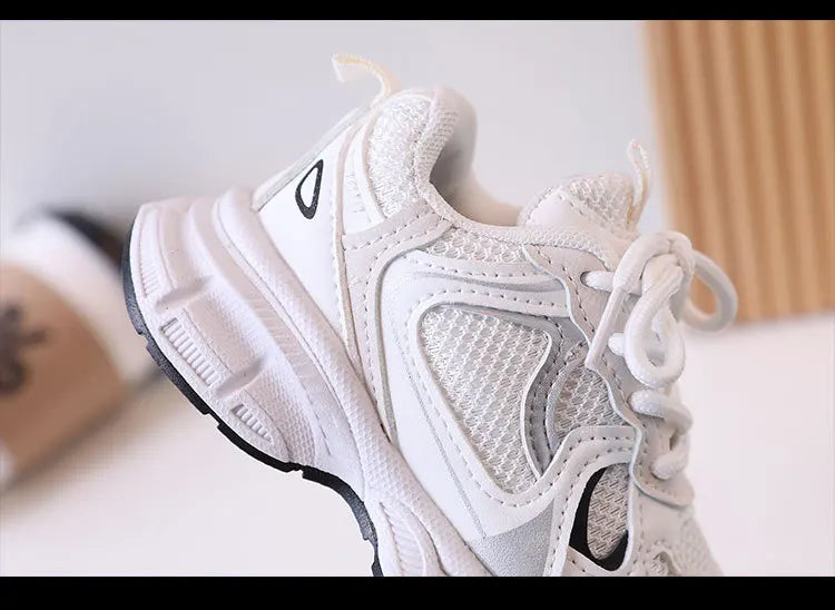 Kids Casual Sports Shoes with Thick Soles Boys Girls Fashion Versatile Sneakers 2024 New Children Mesh Breathable Running Shoes