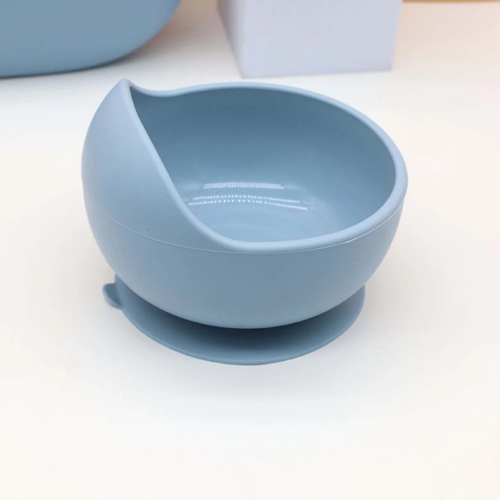 7pcs baby silicone tableware set, bib, dining plate, bowl with suction cup, 2-in-1 water cup, snack cup, wooden spoon and fork