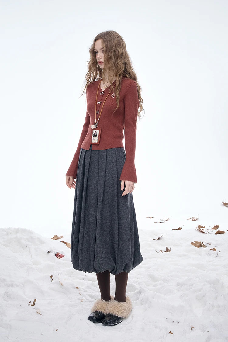 ELFSACK 2025 Dark Gray Pleated Skirt Women, Preppy Elegant Tiered Midi Skirt with Bubble Hem, Winter Mini/Maxi Half Skirt