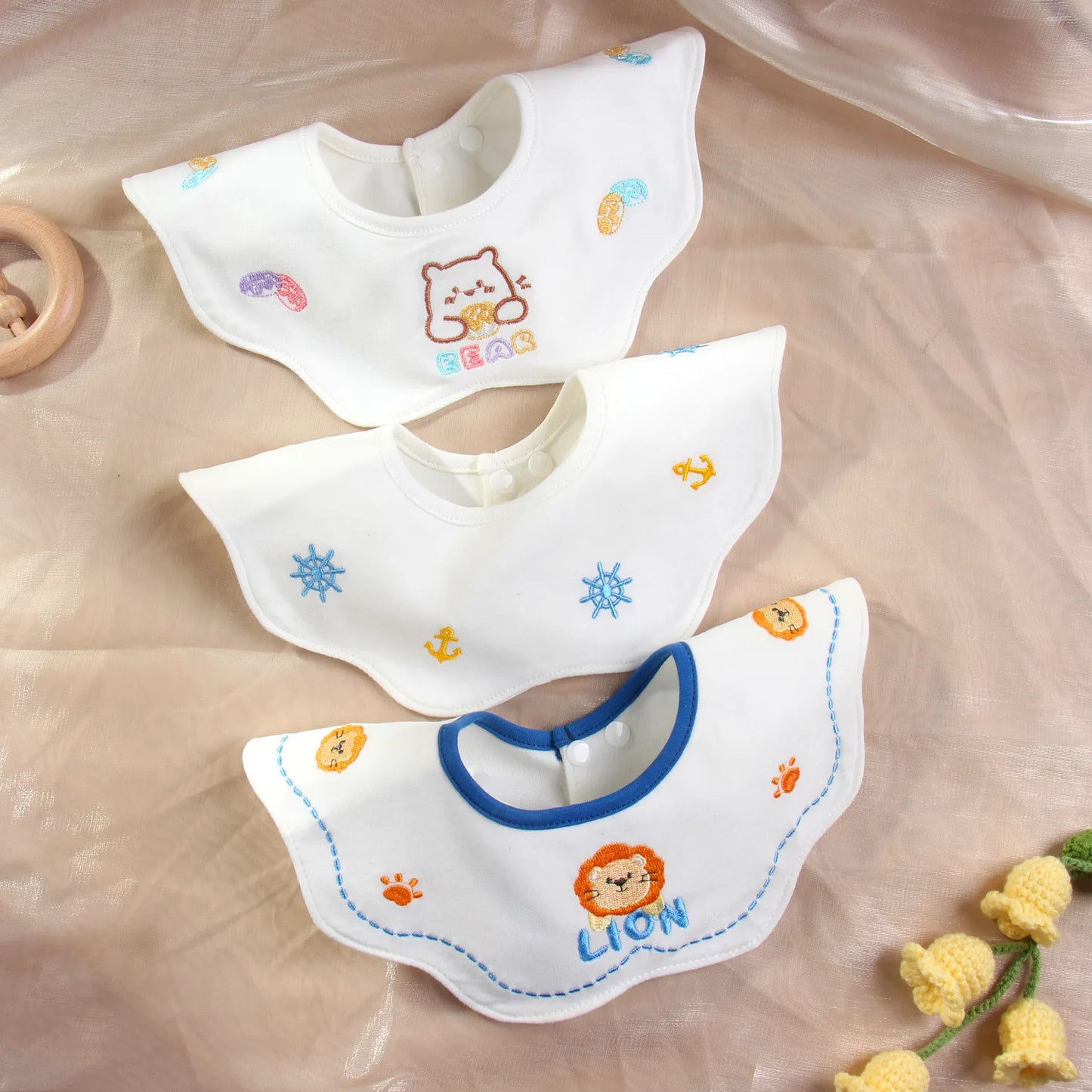 Cute Embroidery Cotton Baby Bibs Autumn New Infant Bib Newborn Burp Cloths for Kids Boy Girl Spring Soft Feeding Saliva Towel