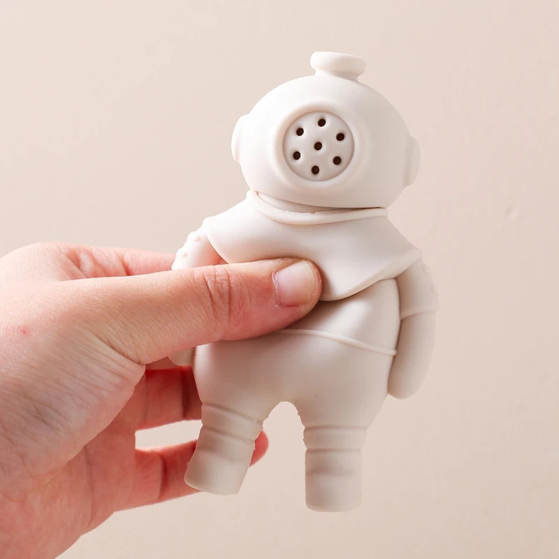 Baby Bath Toys Animal Silicone Cartoon Astronauts Play With Water Toys No BPA Swim Bathroom Baby Silicone Sprinkler Bathtub Toy