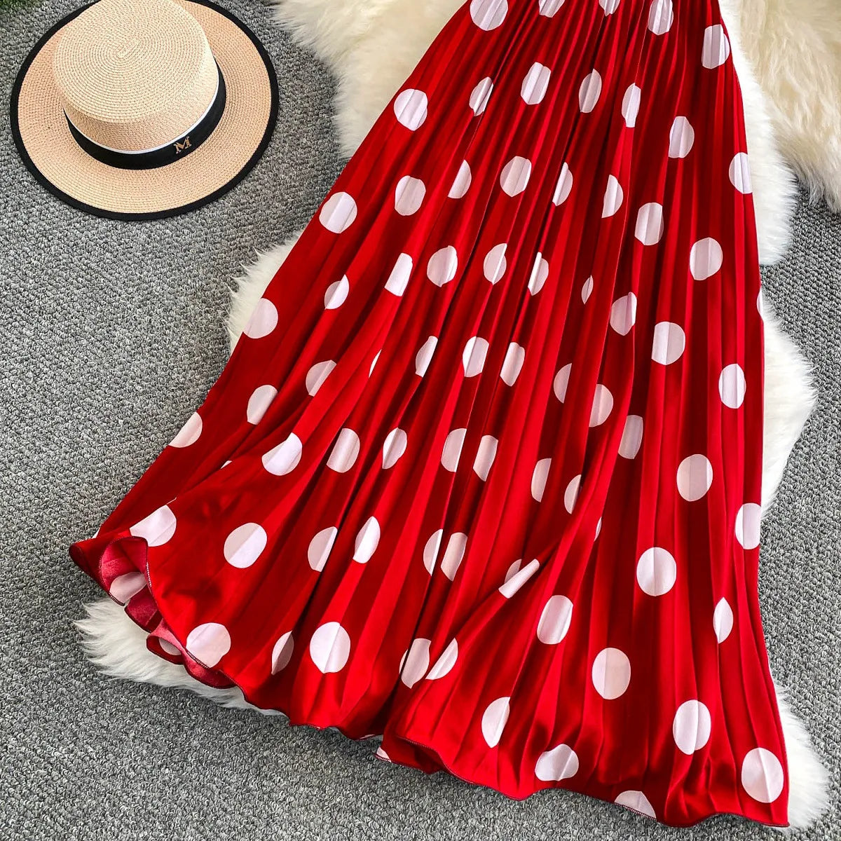 2026 Pleated Skirt Elastic Waist Polka Dot Fashion Printed Slim Pleated Skirt Women's Summer New Beach Vacation Mid-length Skirt