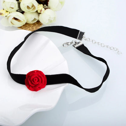 Girls Small Flower Rose Necklace Sexy Lace Choker Collar Jewelry for Women Retro Dinner Party Neck Band Short Chain Necklaces
