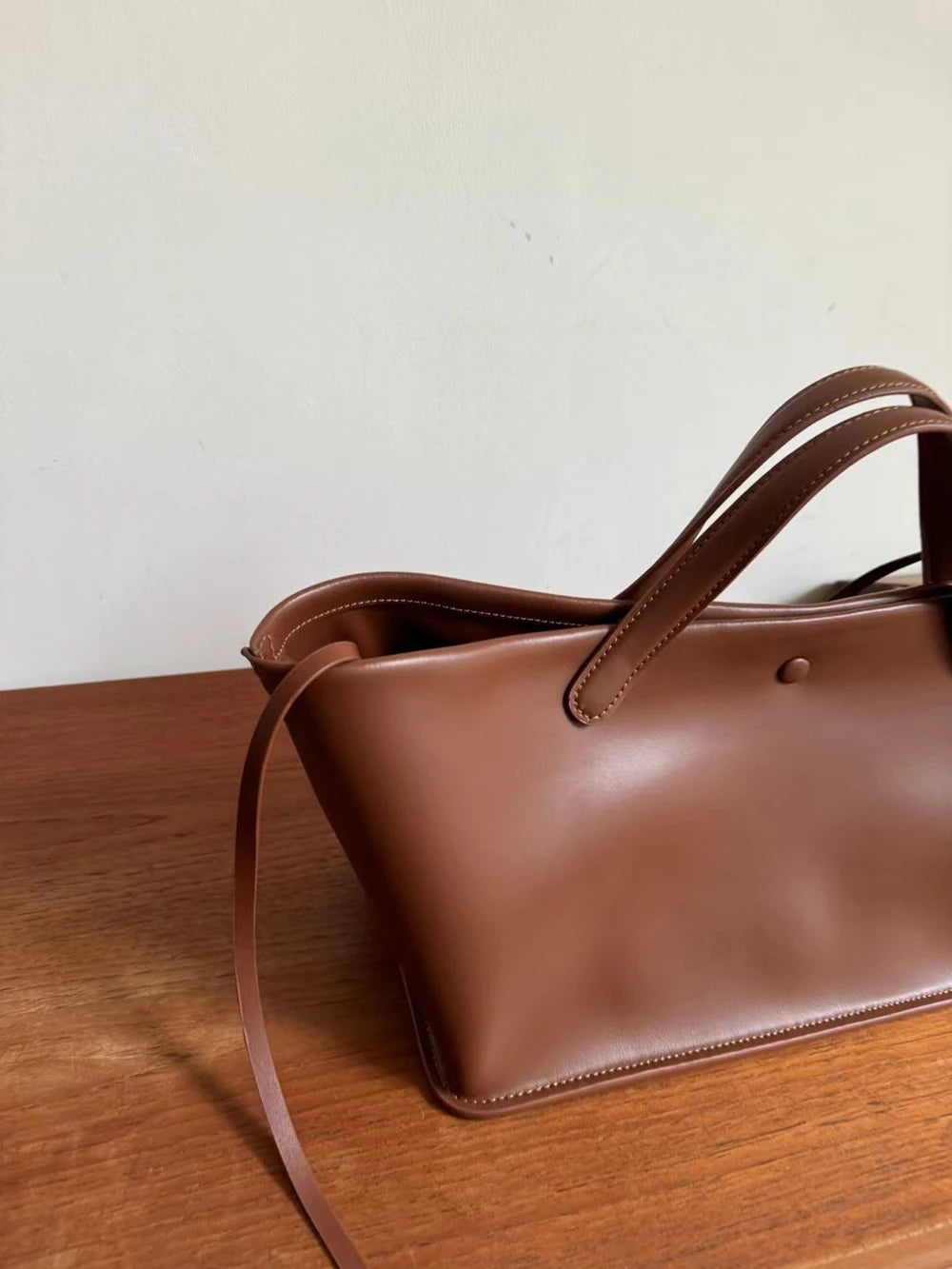 Women's Canvas Leather Totes Handbag Commuting Shoulder Crossbody Armpit Bag Leisure Versatile Casual Chic Stylish Clutch