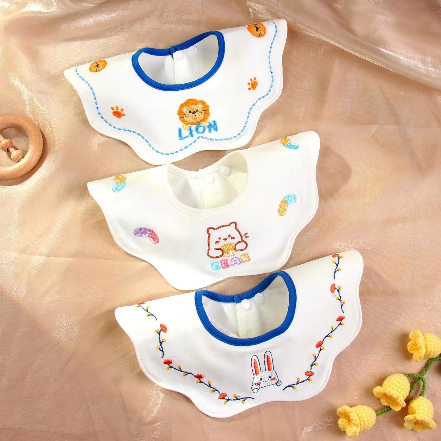 Cute Embroidery Cotton Baby Bibs Autumn New Infant Bib Newborn Burp Cloths for Kids Boy Girl Spring Soft Feeding Saliva Towel