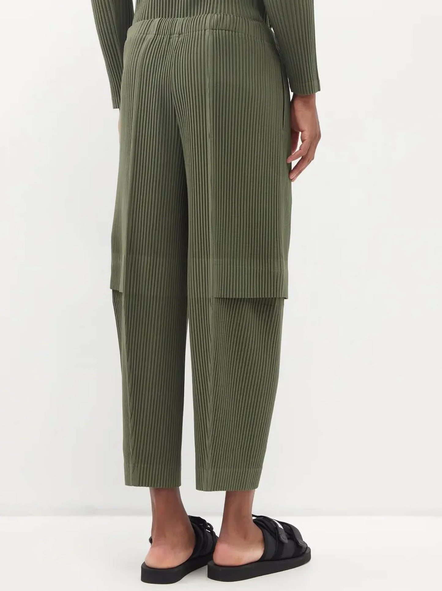 Miyake Pleated Men Cargo Pants Pleated Straight Pants Loose Overalls Men Baggy Black Trousers Fashion Casual Streetwear Pants
