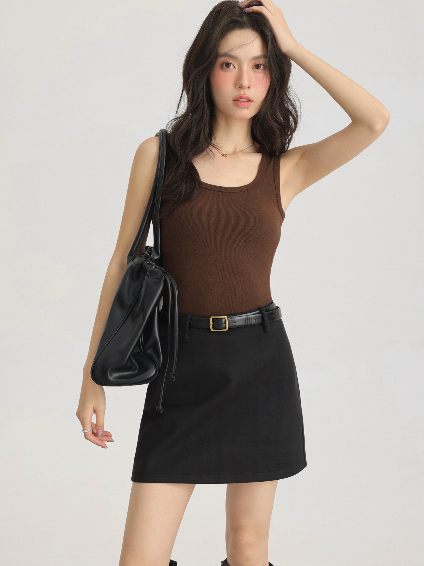 Spring Women U-Neck Knit Tank Top Cashmere-Like Fabric Elastic Slim Fit Sleeveless Camisole Solid Color Base Layer Stylish Vest