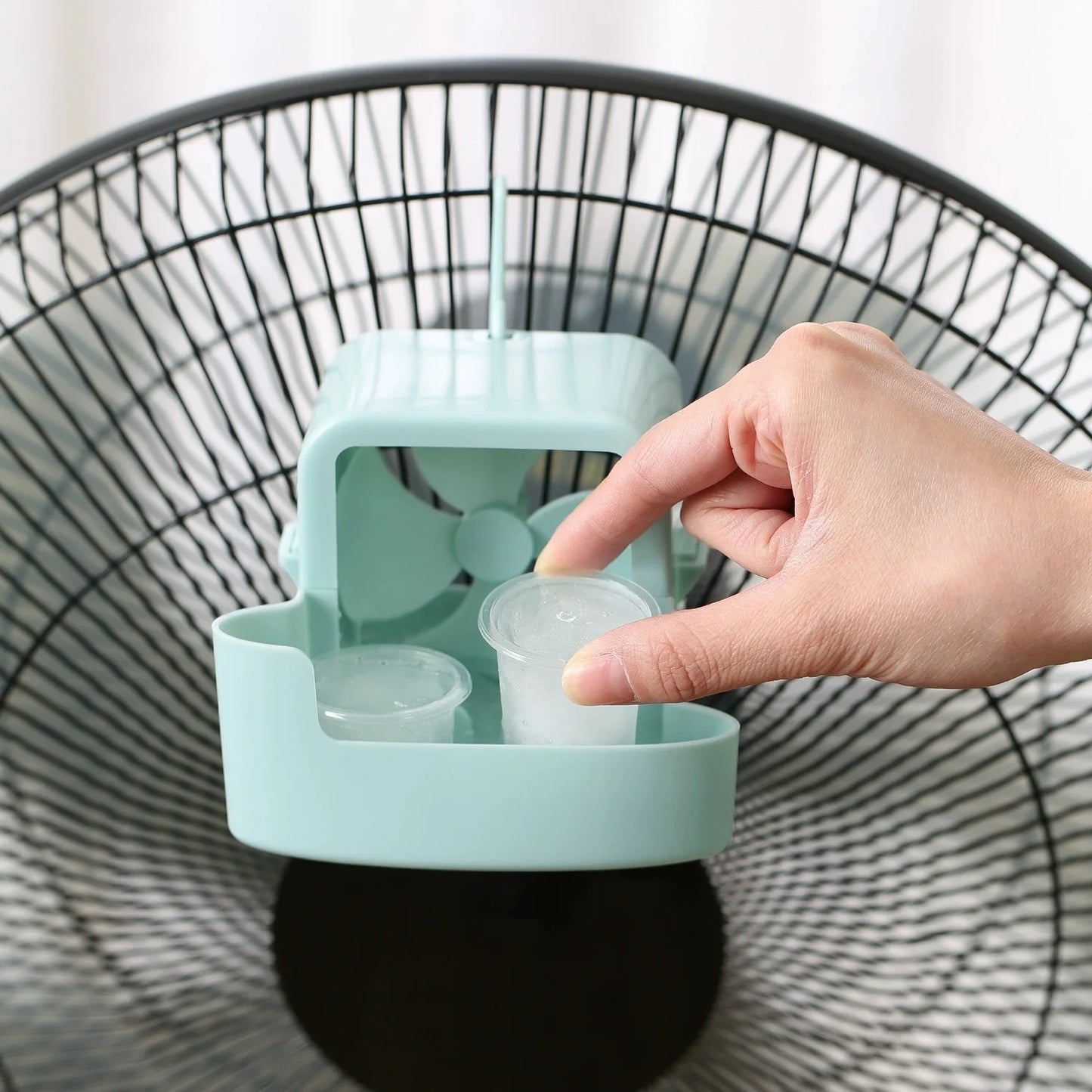 Fan Humidifier Cooler, Household Floor Fan with Water Cooling, Dorm Desktop Mini Air Conditioner Fan, Summer Heat Relief Small F