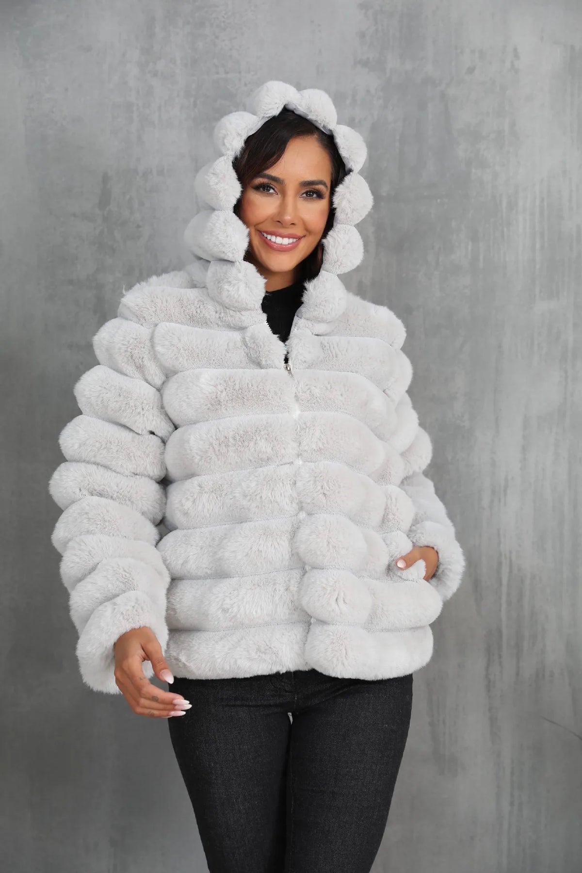 2026 Faux Fur Women Coats Hooded Full Sleeve Short Coat Zipper Thick Warm Solid Temperament Elegant Splice Autumn Winter