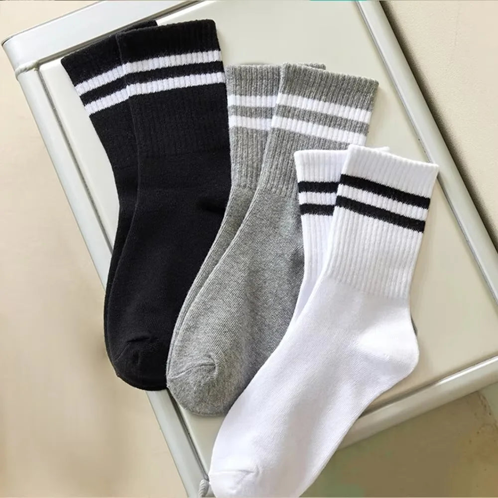 Autumn Winter Mens Mid Tube Socks Simple Casual Black White Striped Breathable High Quality Round Neck Socks