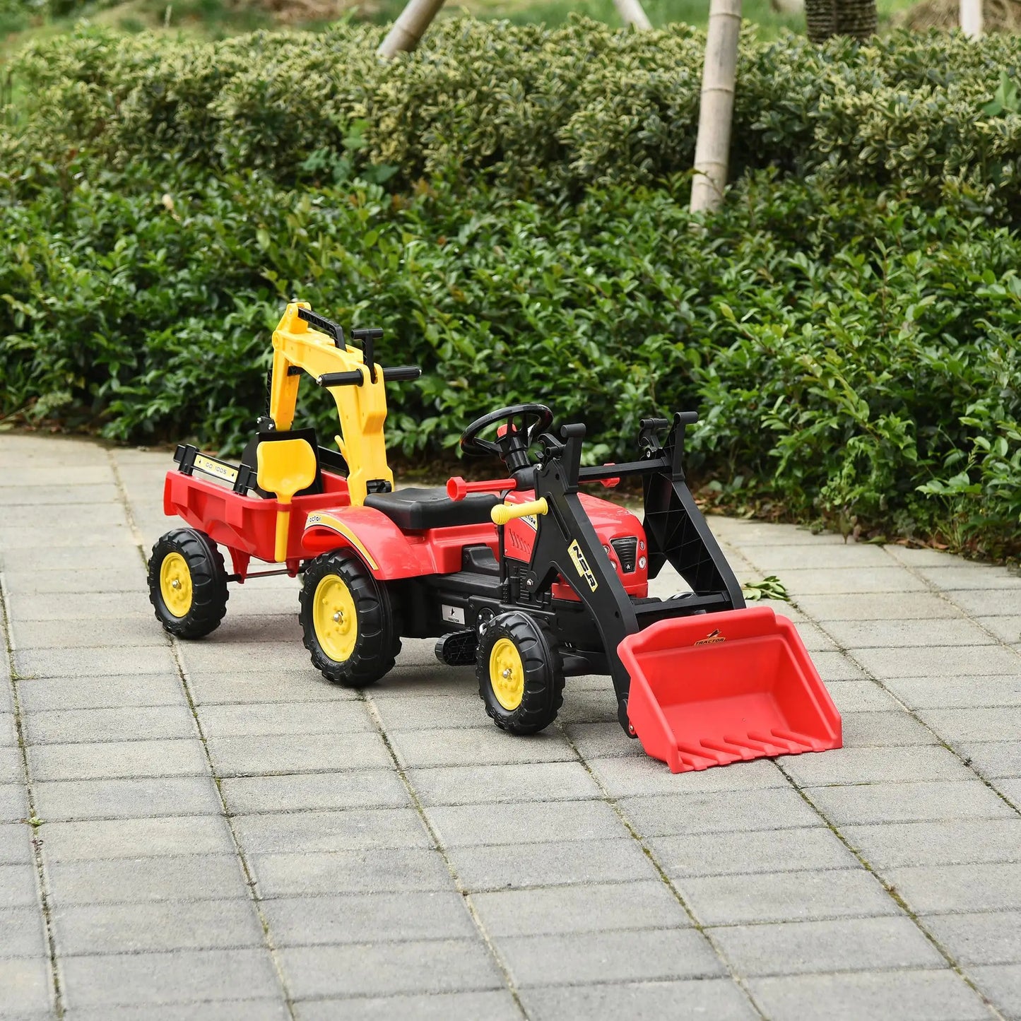 Pedal tractor with detachable pendant & adjustable excavator shovel for children from 3 years old, 35kg red
