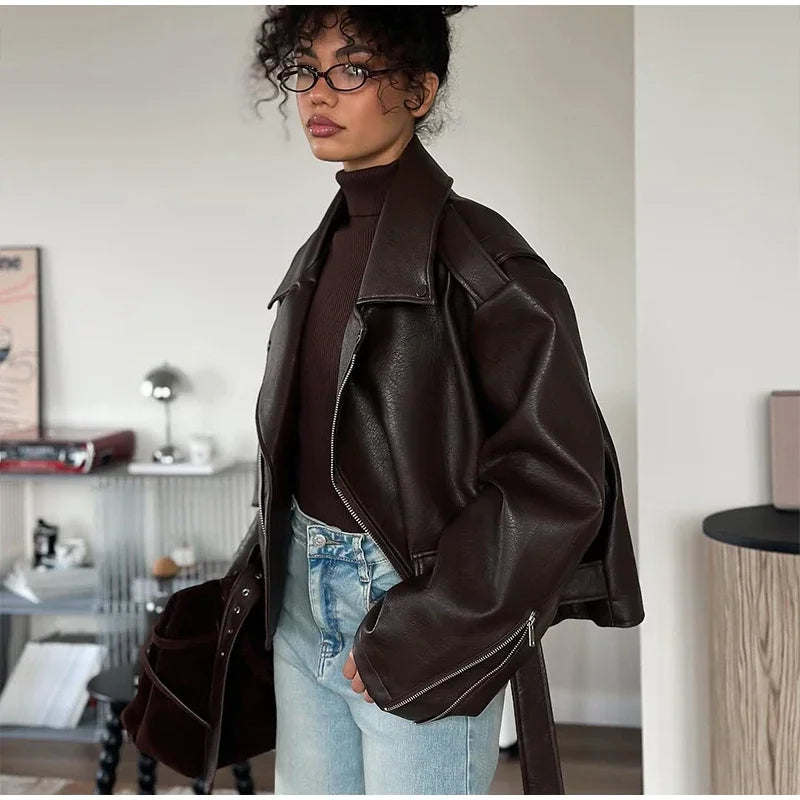 Retro Brown Lace Up Lapel Leather Jacket Women Fashion Zipper Pocket Full Sleeve Short Coat 2025 New Autumn High Street Outwears