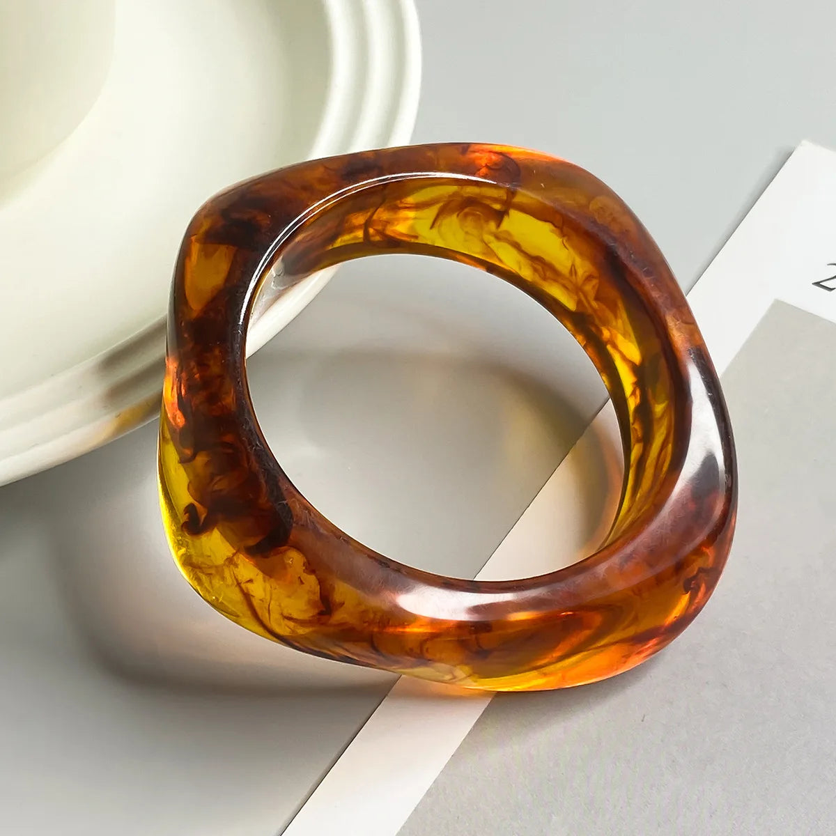 KMVEXO Vintage Punk Brown Coffee Thick Resin Acrylic Bangles Geometric Irregular Wide Cuff Bangle Bracelet For Women Men Jewelry