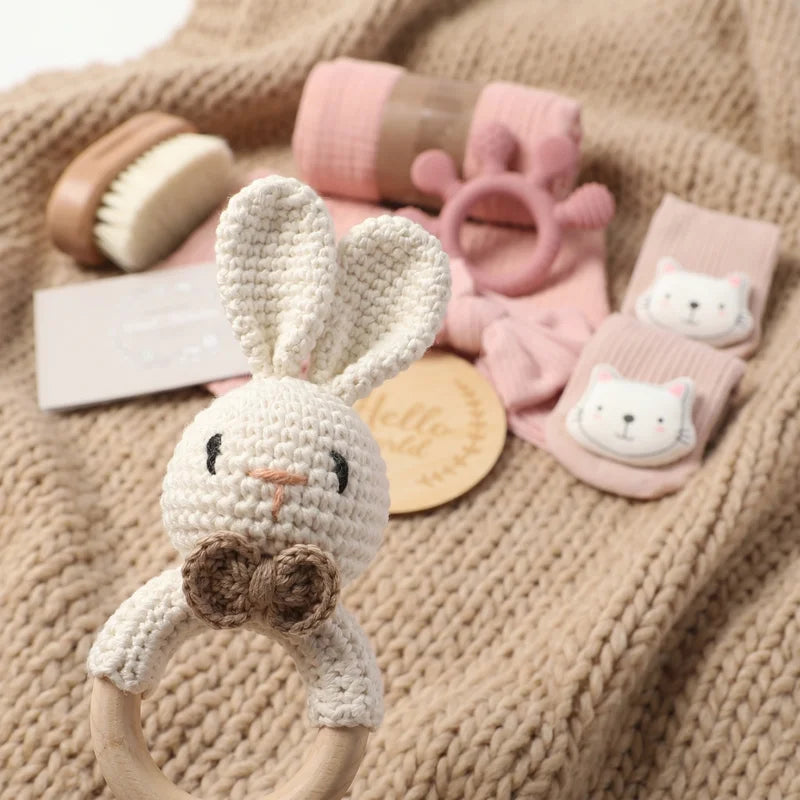 Newborn Baby Bath Set with Double Sided Cotton Blanket Face Saliva Towel Crochet Rattle Toy Wool Brush,Gift Box for Baby Shower
