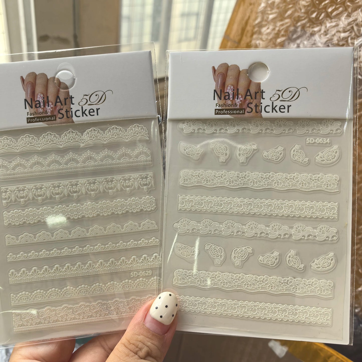 2pcs Y2K White Lace 5D Nail Art Stickers White Embossed Flowers Petals Elegant French Decals Wedding Nails Manicure Decorations*