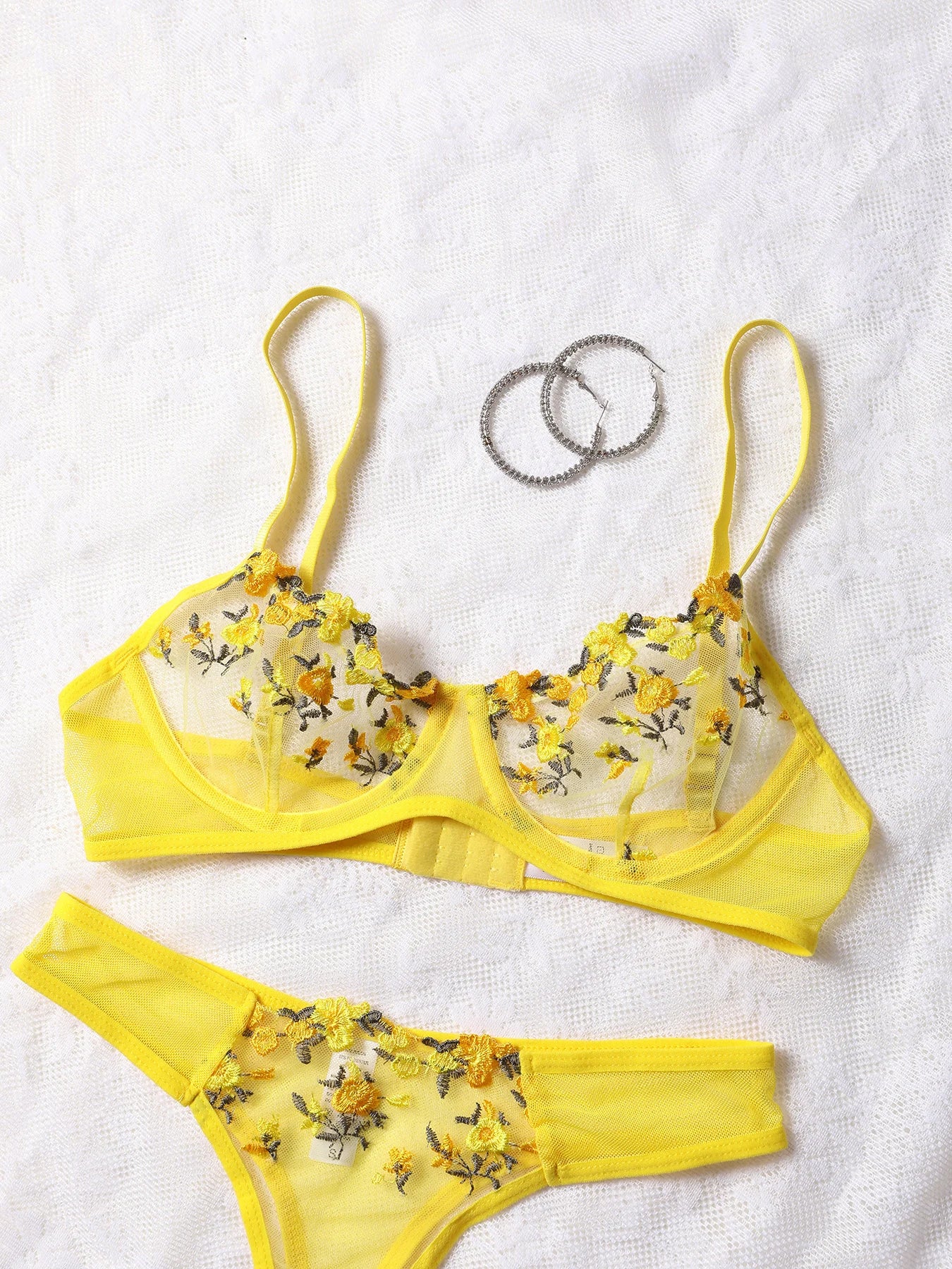 Women Sexy Lace Lingerie Push Up Lingerie Semi-Sheer Bra And Panty Sets Female Erotic Underwear Flower Embroidery Bralette Set