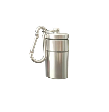 1Pcs Windproof Cigarettes Ashtray with Keychain Ash Tray Outdoor Portable Pocket Ashtray with Lid Aluminum Storage Tube Holder