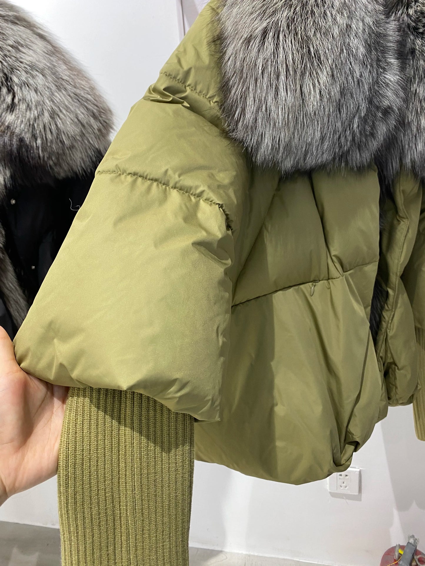 2024 Winter Women Warm Coat Oversized Real Fox Fur Collar Thick Luxury Outerwear New Fashion 90% Goose Down Jacket