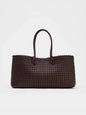 2025 new niche commuting woven hand-held shoulder bag, fashionable and versatile, super large capacity tote bag