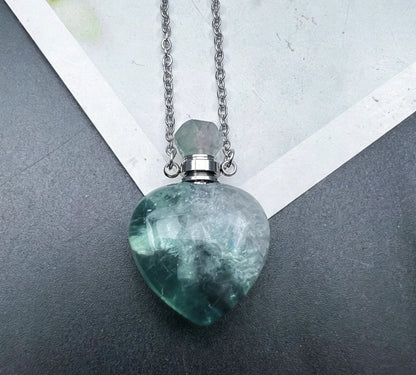 S17 Heart Crystal Pet Cremation Urn Necklace Keepsake Pendant Hold Pet Hair Ashes Memorials Jewelry For Dog Cat Remembrance Gift