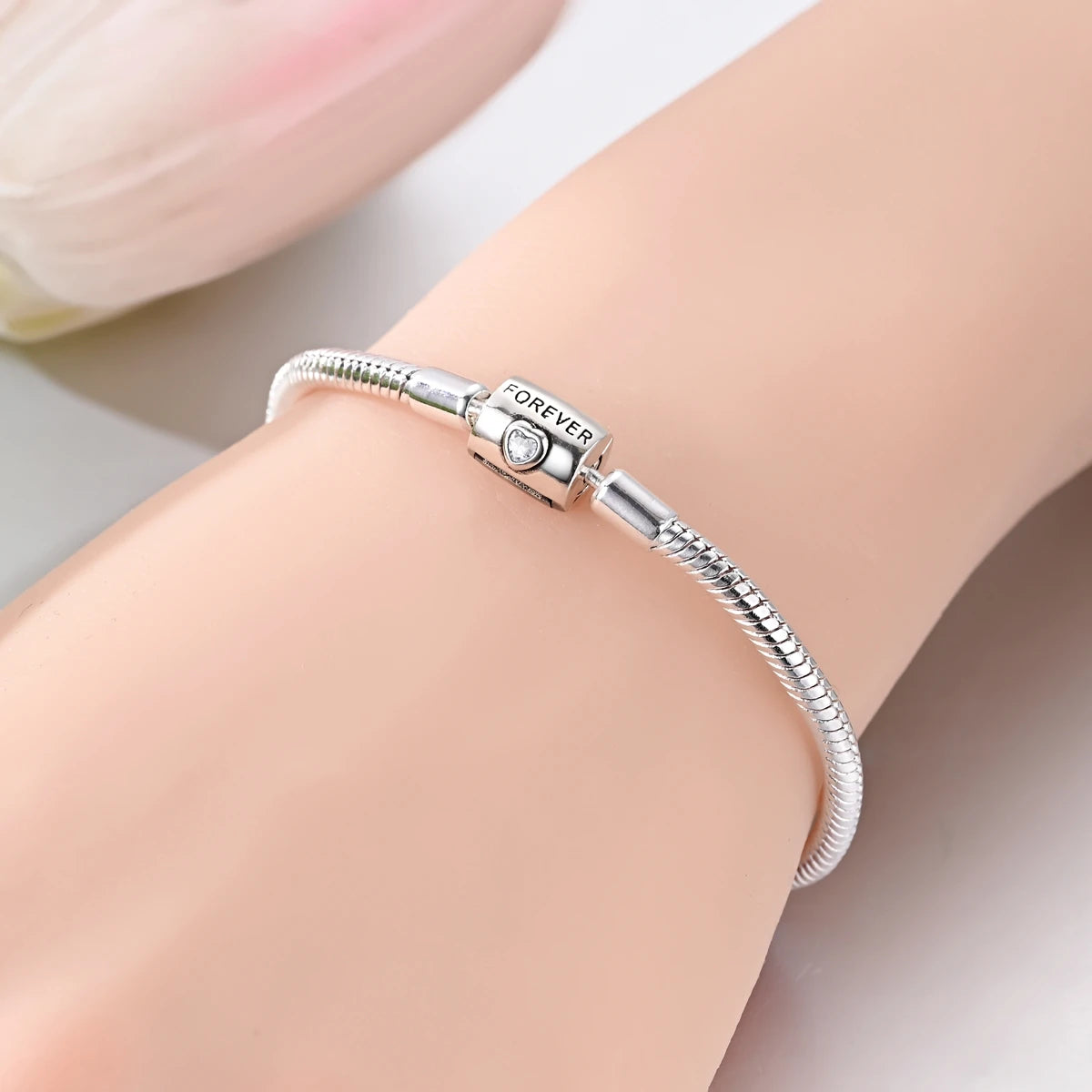 Original 925 Sterling Silver Charm Bracelets Heart Clip Bead Snake Chain Bracelet Fit Charms Beads Diy For Woman Fine Jewelry