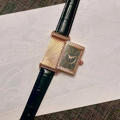 2025 Hot Sale Retro Niche Temperament Slide Design Leather Quartz Square Exquisite and Versatile Digital Watch 21mm