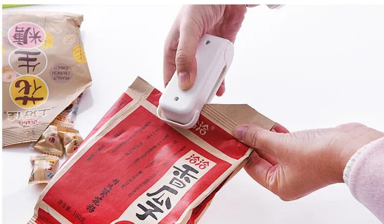 Mini Heat Bag Packaging Sealer Portable Plastic Bag Clip Sealing Machine Food Storage Seal Snack Sealing Kitchen Gadgets