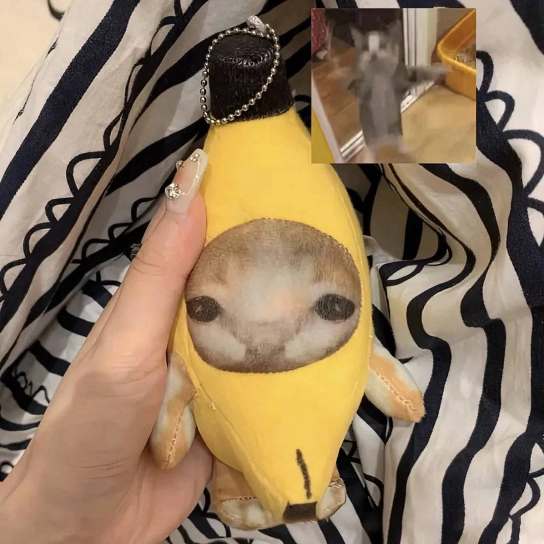 Banana Cat Doll Pendant Keychain Crying Happy Banana Cat Plush Pendant With Sound Toy Car Bag Funny Pendant Keyring Gifts Kids