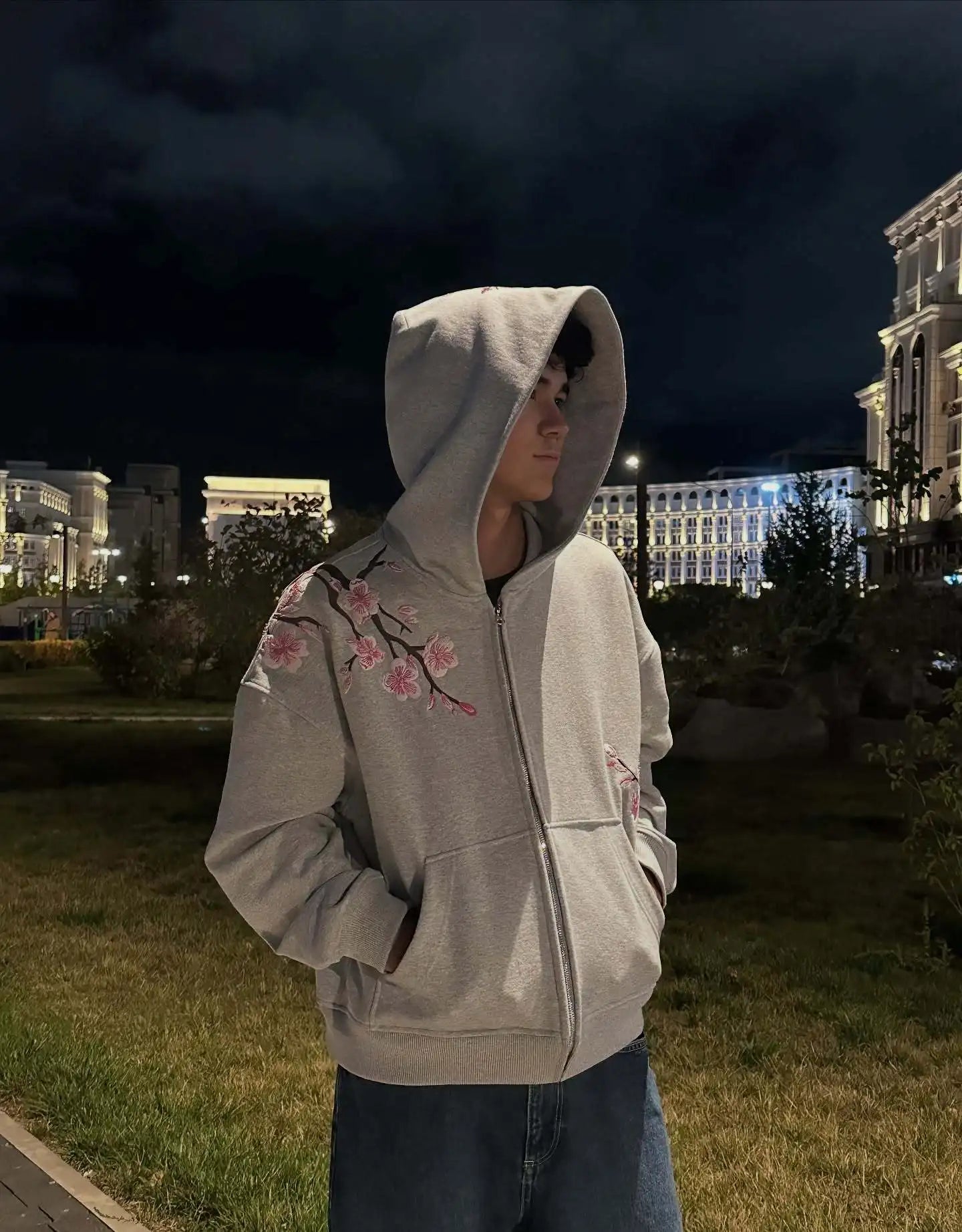 2025 Autumn/Winter Fashion Cherry Blossom Embroidery Patch Zipper Hoodie for Men and Women Y2K Harajuku Retro Gothic Casual Clow