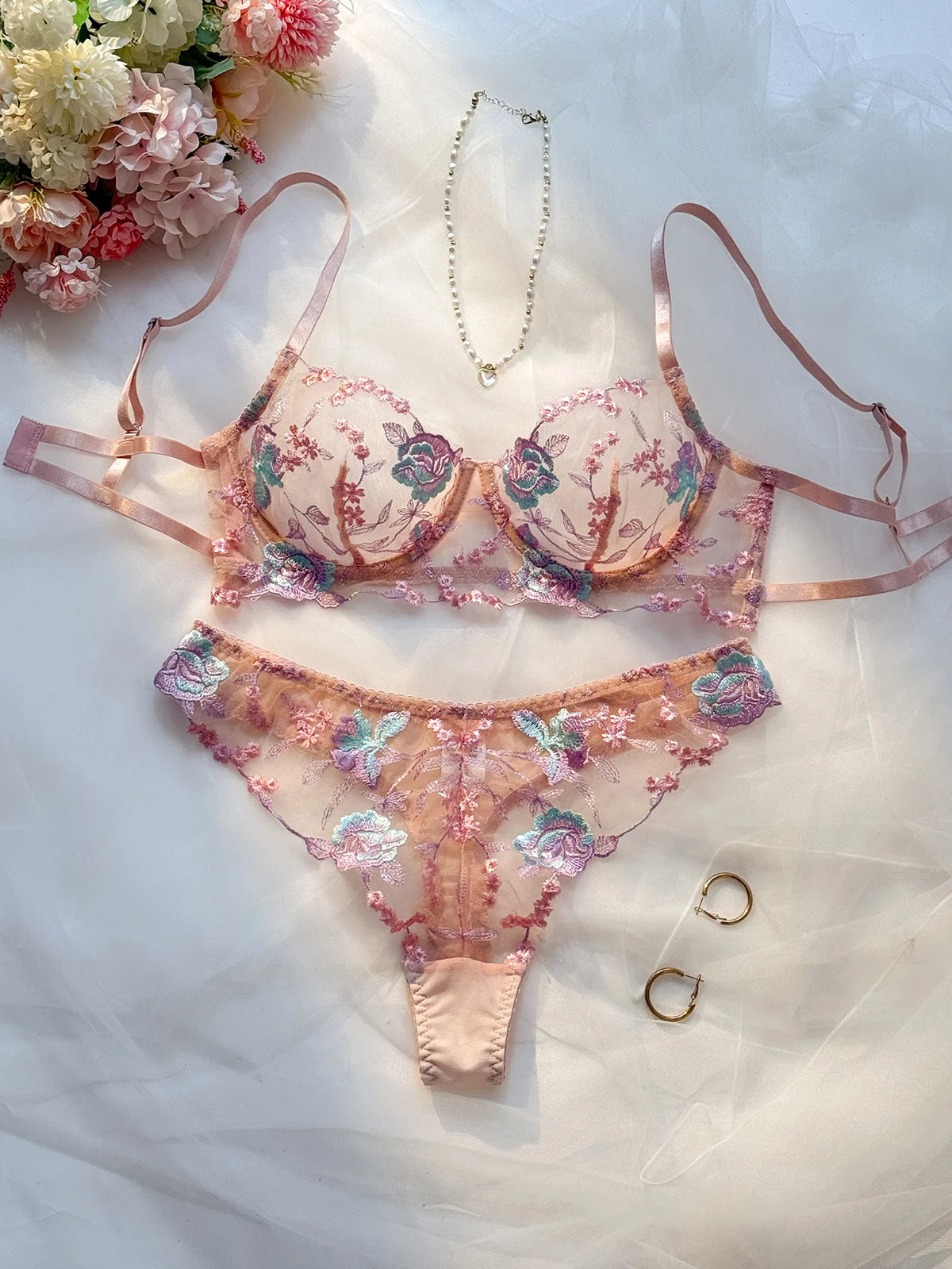 Sweet Pastel Pink Embroidered Ladies' Bra And Panties Set with Steel Ring Support Upper Cup Thin Seamless Daily Underwear