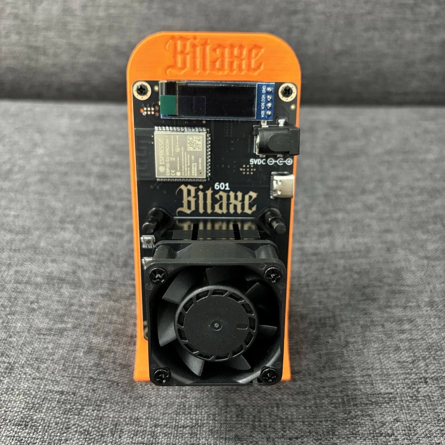 Bitaxe Gamma 601 Bitcoins Miner BM1370 Asic Chip 1.2TH/s Solo Miner 18W/TH Energy Efficiency 2.4G WiFi Home Use BTC Miner