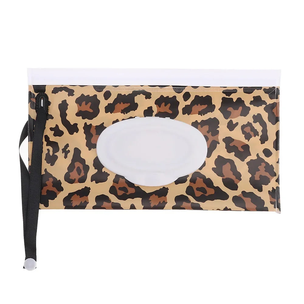 Cute EVA Baby Wet Wipe Pouch Wipes Holder Case Flip Cover Snap-Strap Reusable Refillable Wet Wipe Bag Outdoor Home Tissue Box