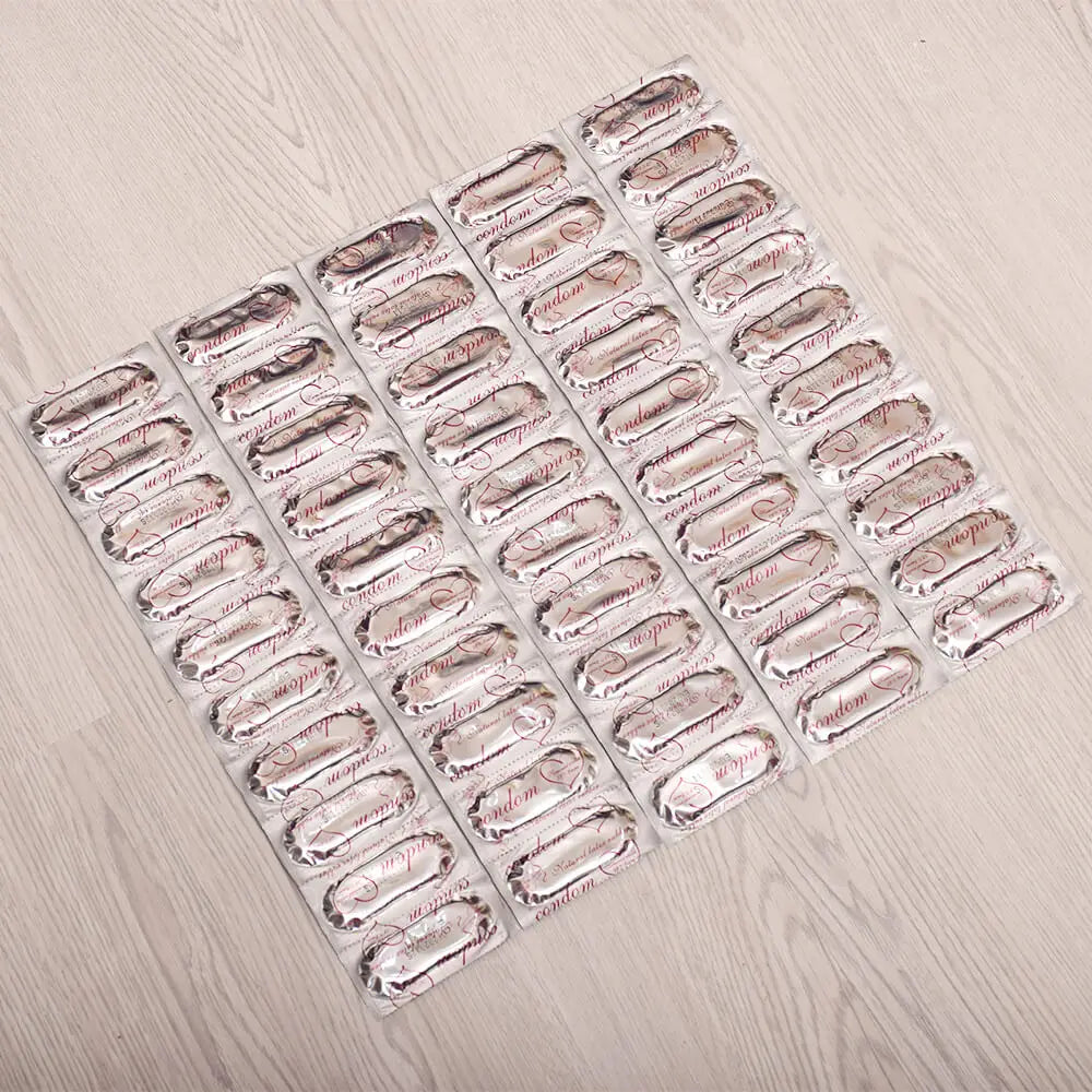 Condoms 50Pcs/Lots   for Men Smooth Penis Sleeve Thin Condom Adult Sex Products Safe Contraception Sex Toys