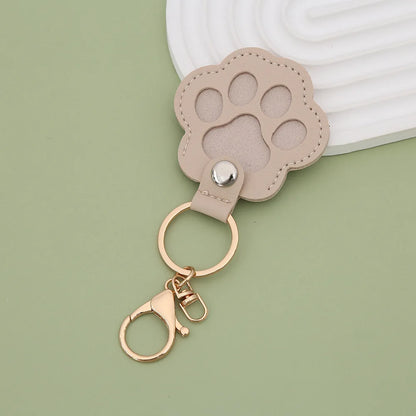 S27 Dog Hair Collector Keychain Leather Pet Memorial Gift Keepsake for Dogs and Cats Fur Storage Pendant Charm Gift Keychain
